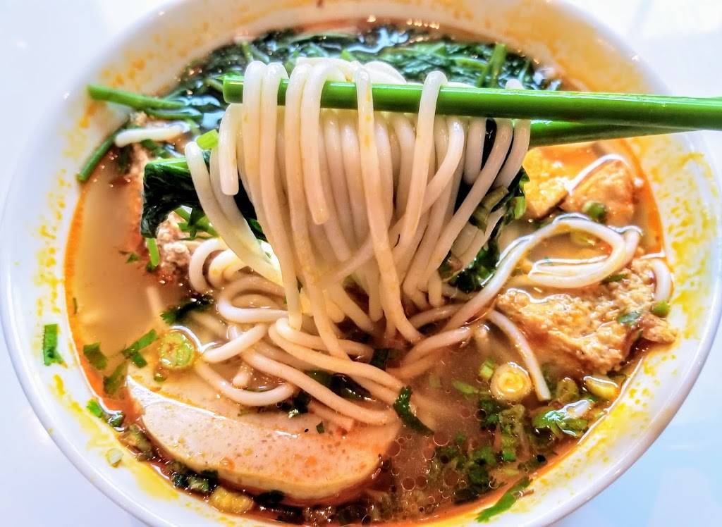 Quán Bún Cô Giáo Thảo | restaurant | 10022 Garden Grove Blvd, Garden Grove, CA 92844, USA | 7145959917 OR +1 714-595-9917