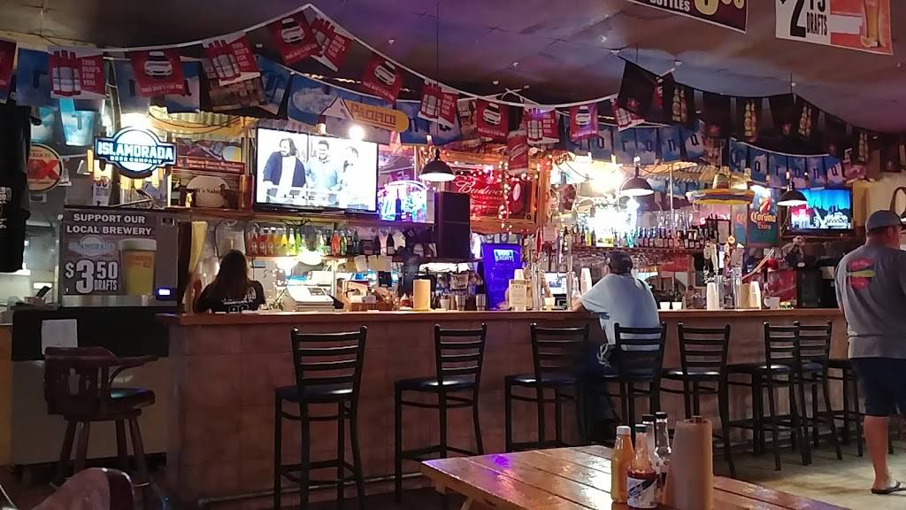 JRs BBQ & Saloon | restaurant | 15492 SW Warfield Blvd, Indiantown, FL 34956, USA | 7725970876 OR +1 772-597-0876