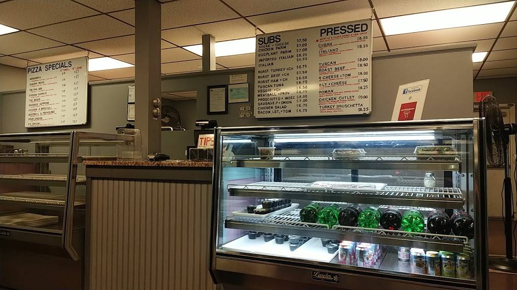 Doms Pizza and Subs | restaurant | 79 Bridge St, Beverly, MA 01915, USA | 9789937183 OR +1 978-993-7183