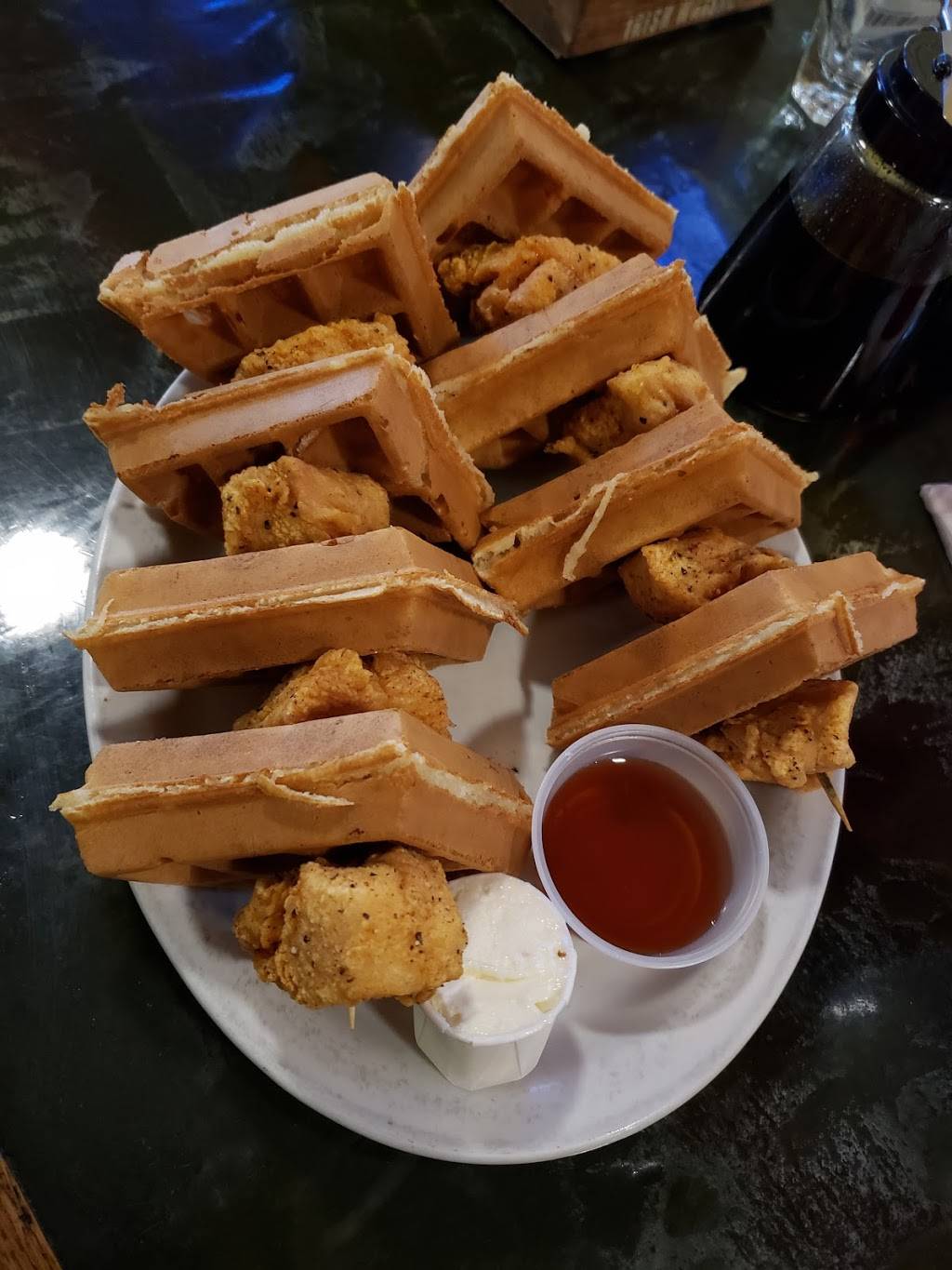 The Breakfast Club & Pub | restaurant | 214 Main St, La Crosse, WI 54601, USA | 6087820050 OR +1 608-782-0050