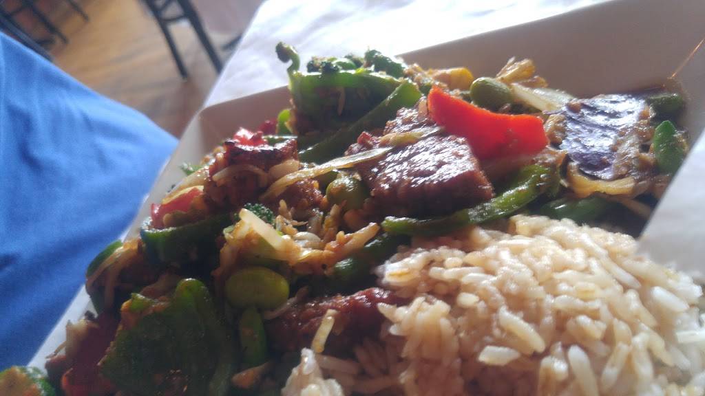 Stir Crazy Fresh Asian Grill | restaurant | 1186 Northbrook Ct, Northbrook, IL 60062, USA | 8475624800 OR +1 847-562-4800