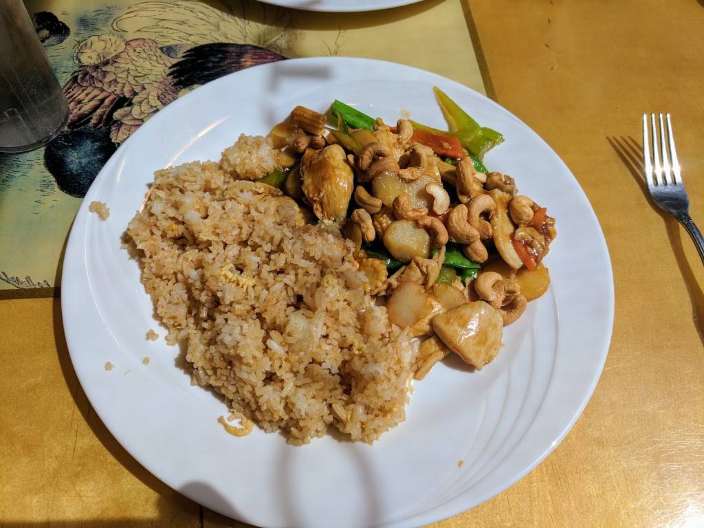 Henrys Chinese Restaurant | restaurant | 175 Main St #8117, Edwards, CO 81632, USA | 9709263050 OR +1 970-926-3050