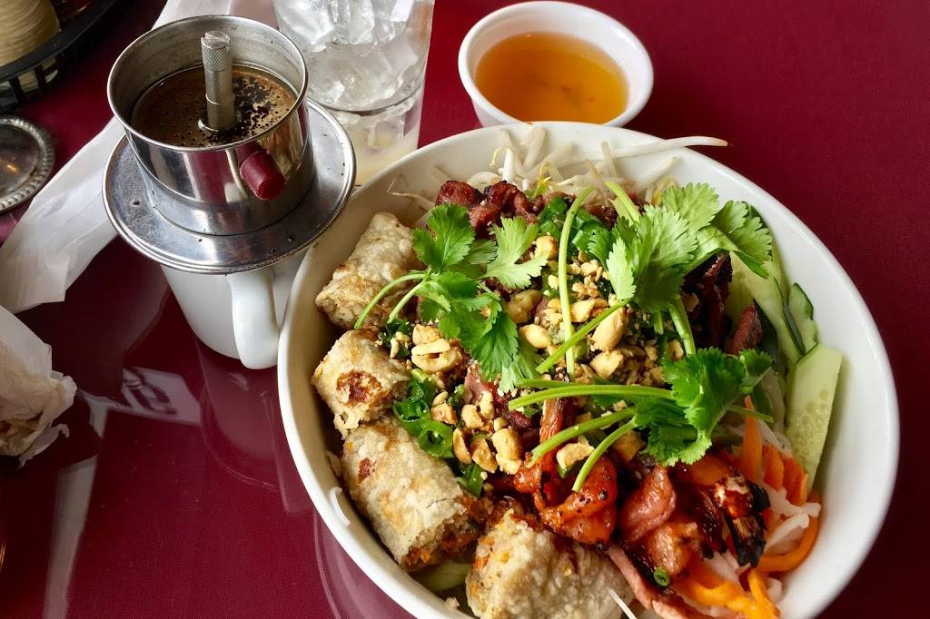 Pho Duy | restaurant | 925 S Federal Blvd, Denver, CO 80219, USA | 3039371609 OR +1 303-937-1609