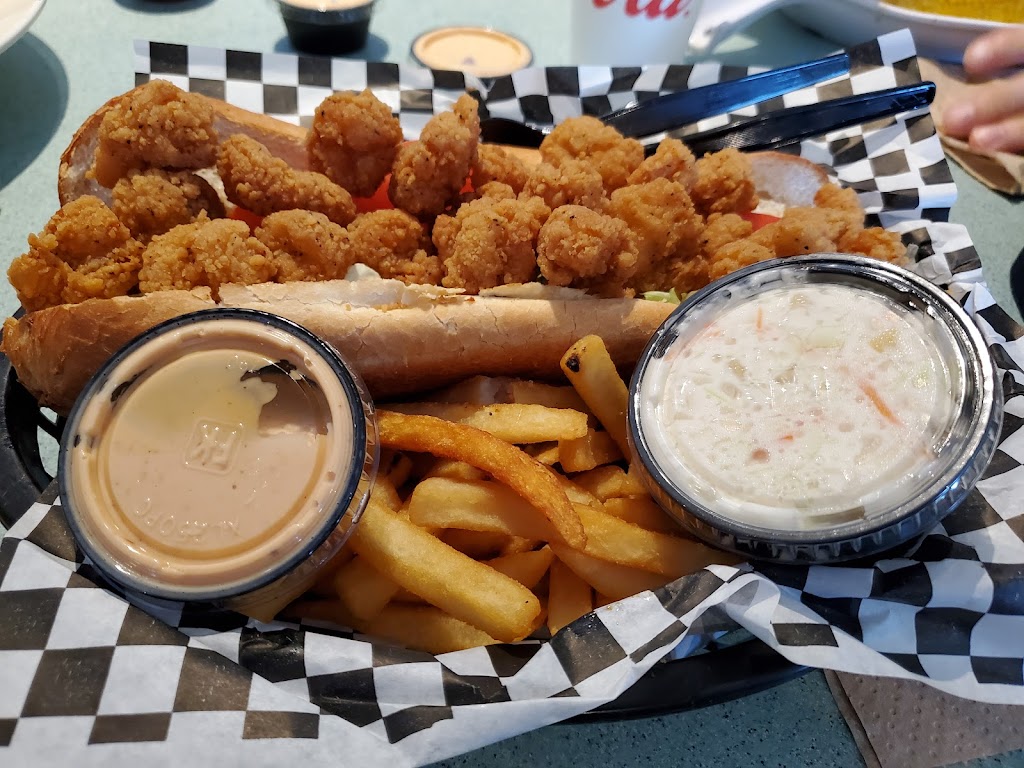 Pineapple Willys Restaurant | restaurant | 9875 S Thomas Dr, Panama City Beach, FL 32408, USA | 8502350928 OR +1 850-235-0928