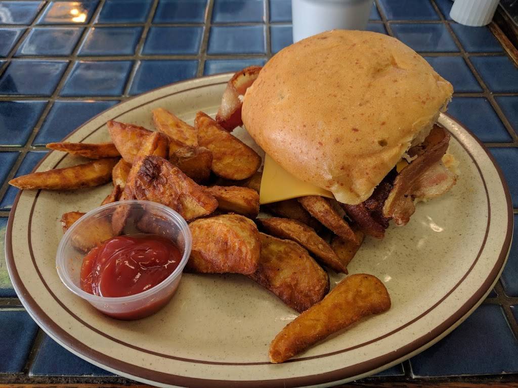 Elmos Grill | restaurant | 454 S 17th St, West Columbia, TX 77486, USA | 9793455127 OR +1 979-345-5127