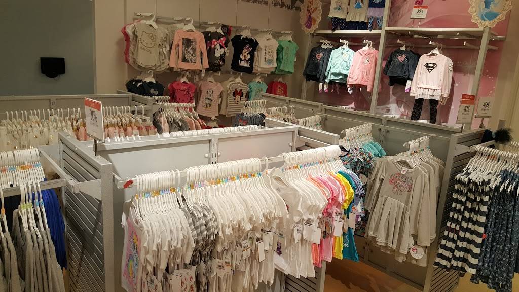 Cross County Shopping | shopping mall | 8000 Mall Walk, Yonkers, NY 10704, USA | 9149689570 OR +1 914-968-9570