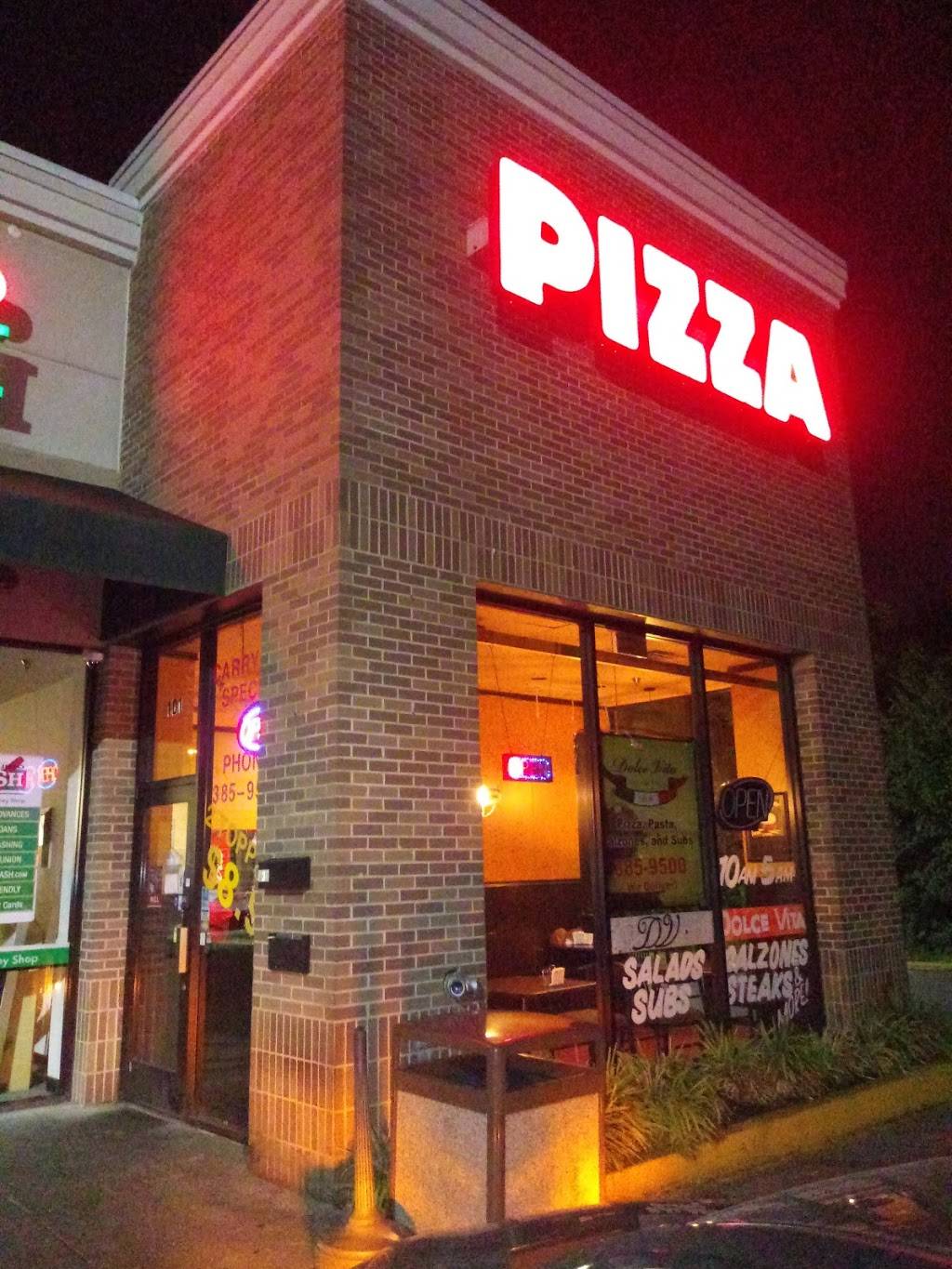 Dolce Vita Pizza | meal delivery | 2613 8th Ave S #101, Nashville, TN 37204, USA | 6153859500 OR +1 615-385-9500