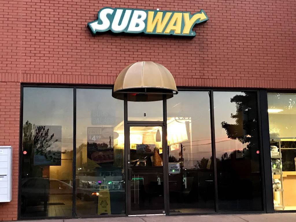 Subway | restaurant | 525 Peachtree Industrial Blvd, Suwanee, GA 30024, USA | 7706144655 OR +1 770-614-4655