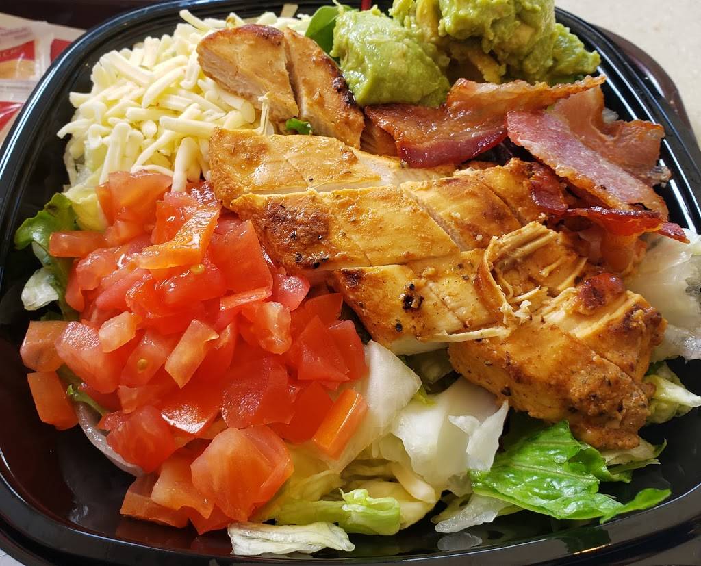 Wendys | restaurant | 3001 E Silver Springs Blvd, Ocala, FL 34470, USA | 3526226919 OR +1 352-622-6919