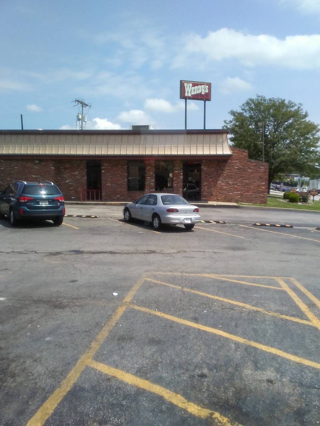Wendys | restaurant | 11910 Blue Ridge Blvd, Grandview, MO 64030, USA | 8167614248 OR +1 816-761-4248