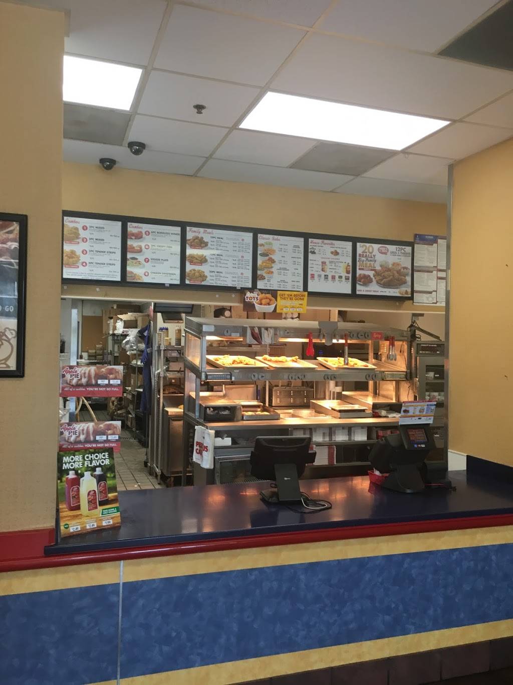 Churchs Chicken | restaurant | 3401 Nameoki Rd, Granite City, IL 62040, USA | 6182193481 OR +1 618-219-3481