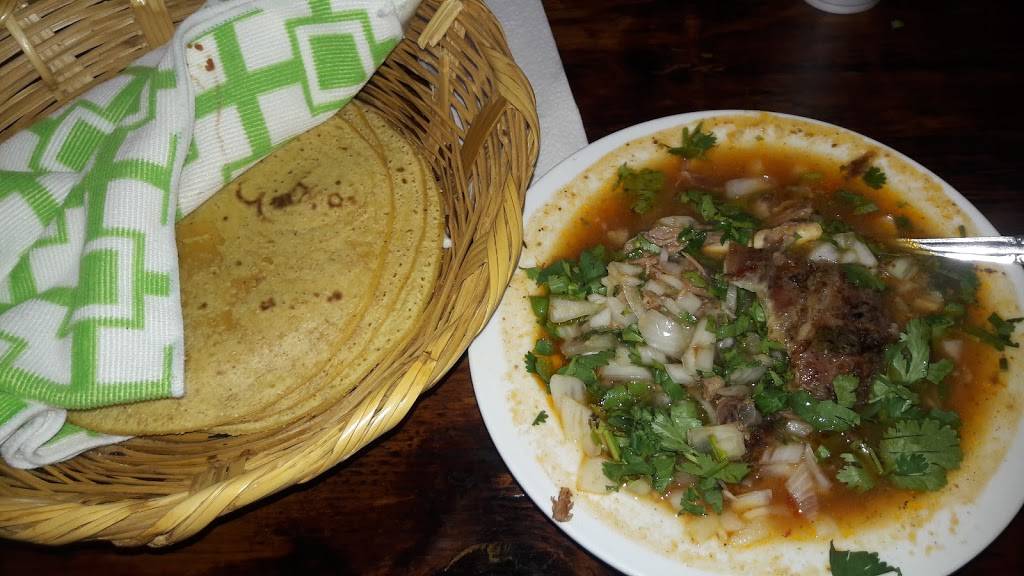 Guanajuato Birria | restaurant | Av Abraham Gonzales 102, Francisco Villa, 22615 Tijuana, B.C., Mexico | 016646377070 OR +52 664 637 7070