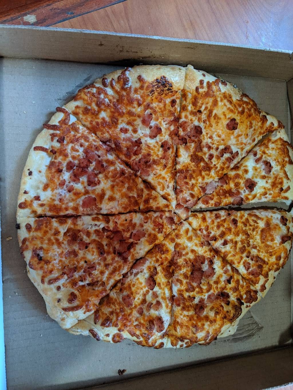 Gatsbys Pizza Pub | restaurant | 4033 Tecumseh Rd E, Windsor, ON N8W 1J7, Canada | 5192518807 OR +1 519-251-8807