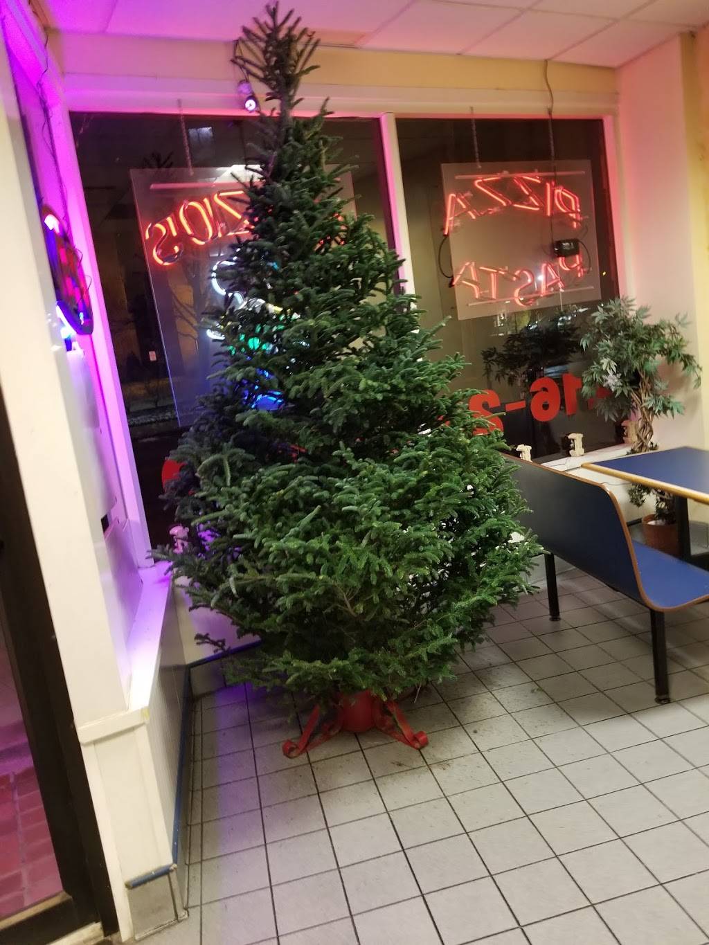 Nunzios Pizzeria | restaurant | 17615 Detroit Ave, Lakewood, OH 44107, USA | 2162282900 OR +1 216-228-2900