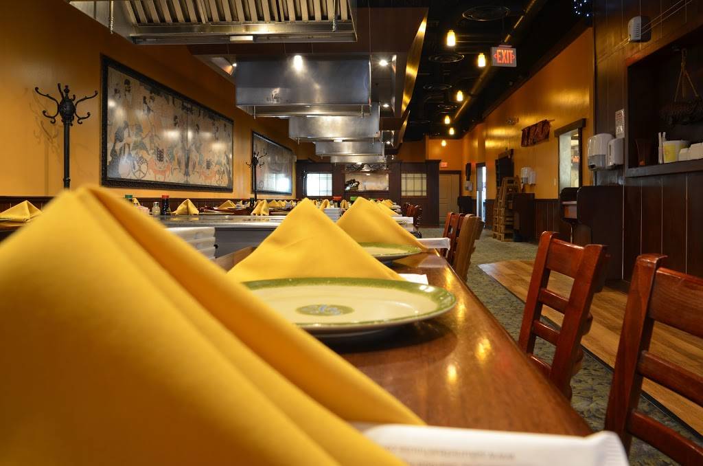 Sakura Japanese Steak, Seafood House & Sushi Bar | restaurant | 615 Baltimore Pike, Bel Air, MD 21014, USA | 4104203535 OR +1 410-420-3535