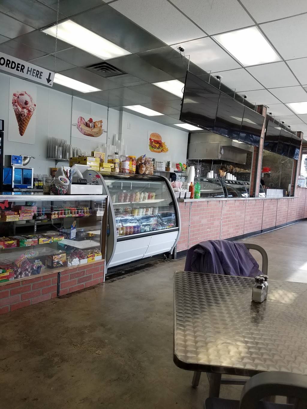 El bombon | restaurant | 1082 Havana St, Aurora, CO 80010, USA | 7205351041 OR +1 720-535-1041