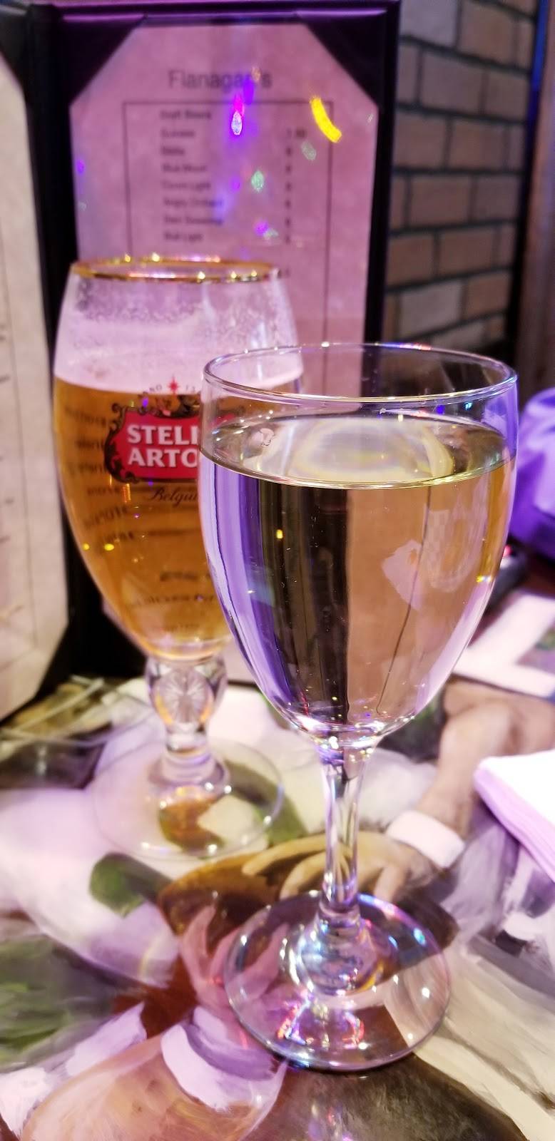 Flanagans Tavern | restaurant | 3932 Amboy Rd, Staten Island, NY 10308, USA | 7183565511 OR +1 718-356-5511