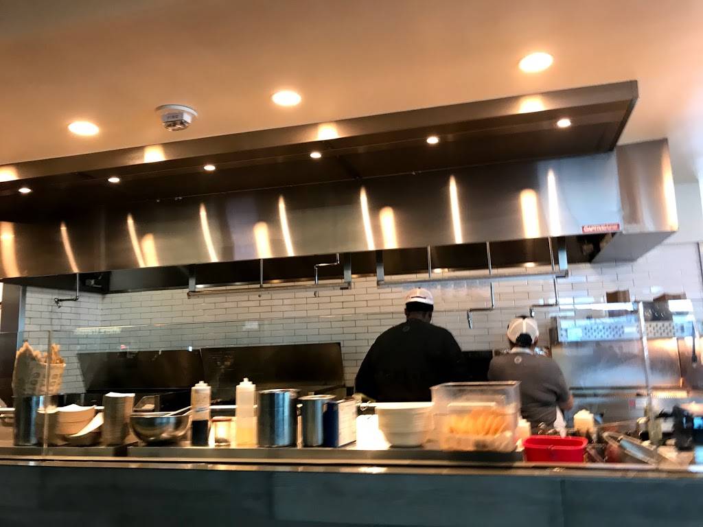Gotts Roadside | restaurant | San Franscisco International Airport, Airport Access Rd, Millbrae, CA 94030, USA | 6508216440 OR +1 650-821-6440