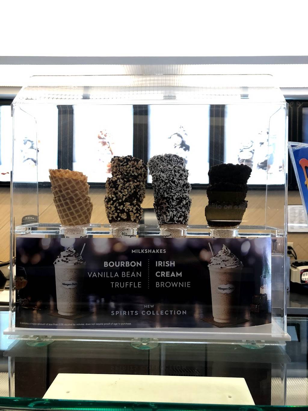 Häagen-Dazs | restaurant | Sheraton Princess Kaiulani, 2344 Kalakaua Ave, Honolulu, HI 96815, USA | 8089249336 OR +1 808-924-9336