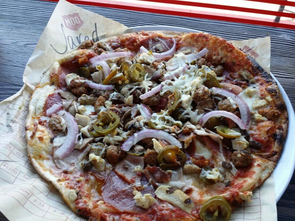 MOD Pizza | restaurant | 305 SE Chkalov Dr #120, Vancouver, WA 98683, USA | 3609524915 OR +1 360-952-4915