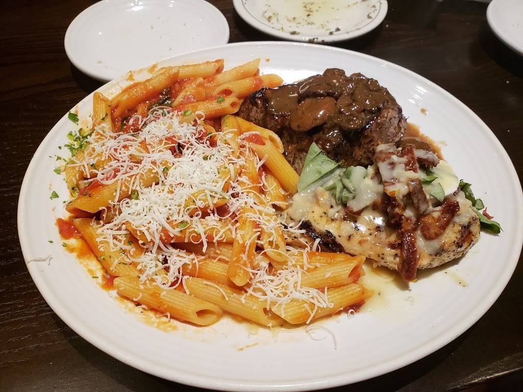 Carrabbas Italian Grill | restaurant | 2500 Richmond Rd, Williamsburg, VA 23185, USA | 7575643696 OR +1 757-564-3696