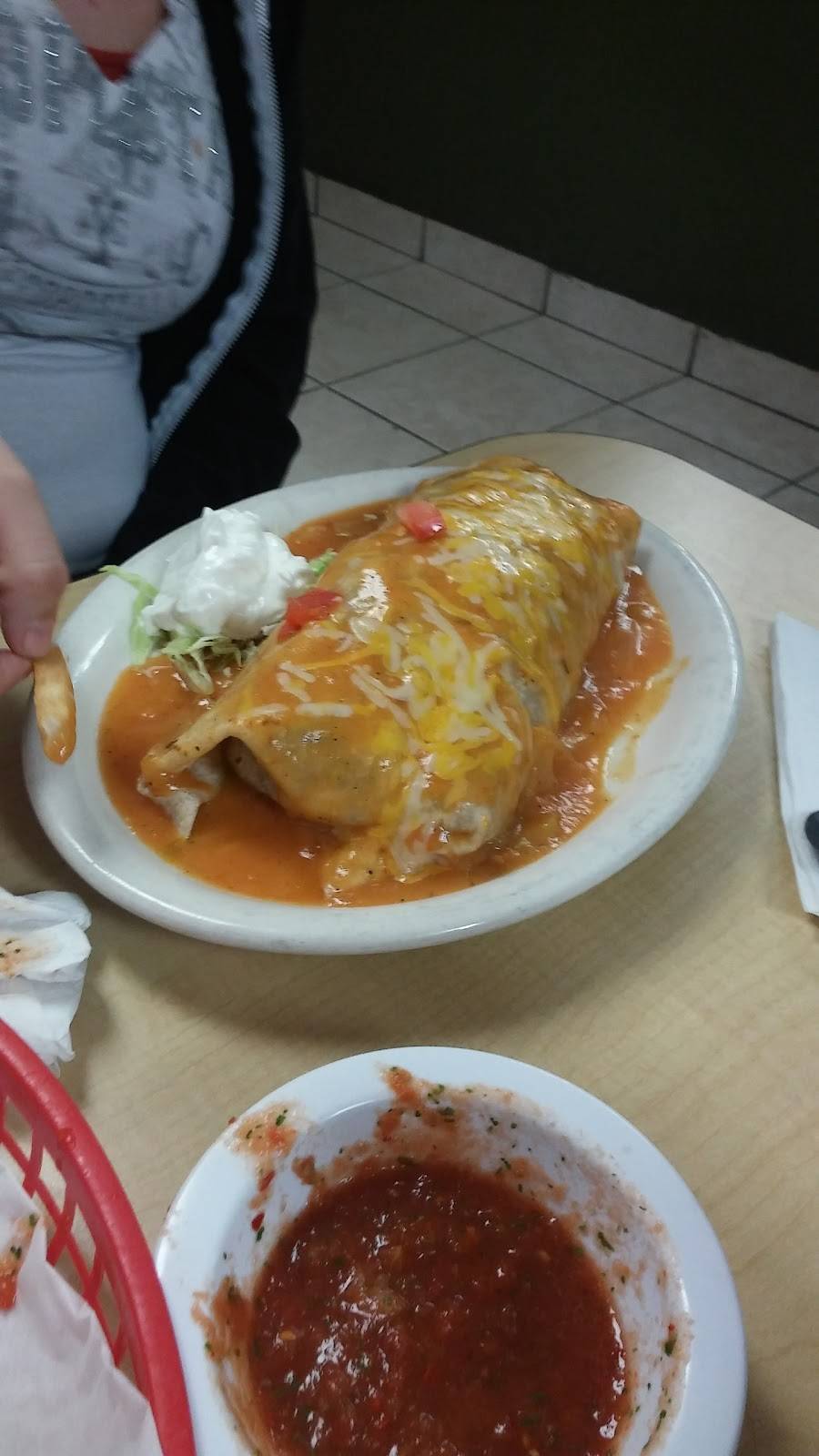 El Comal | restaurant | 29580 1, 2, Nuevo Rd, Nuevo, CA 92567, USA | 9519282737 OR +1 951-928-2737