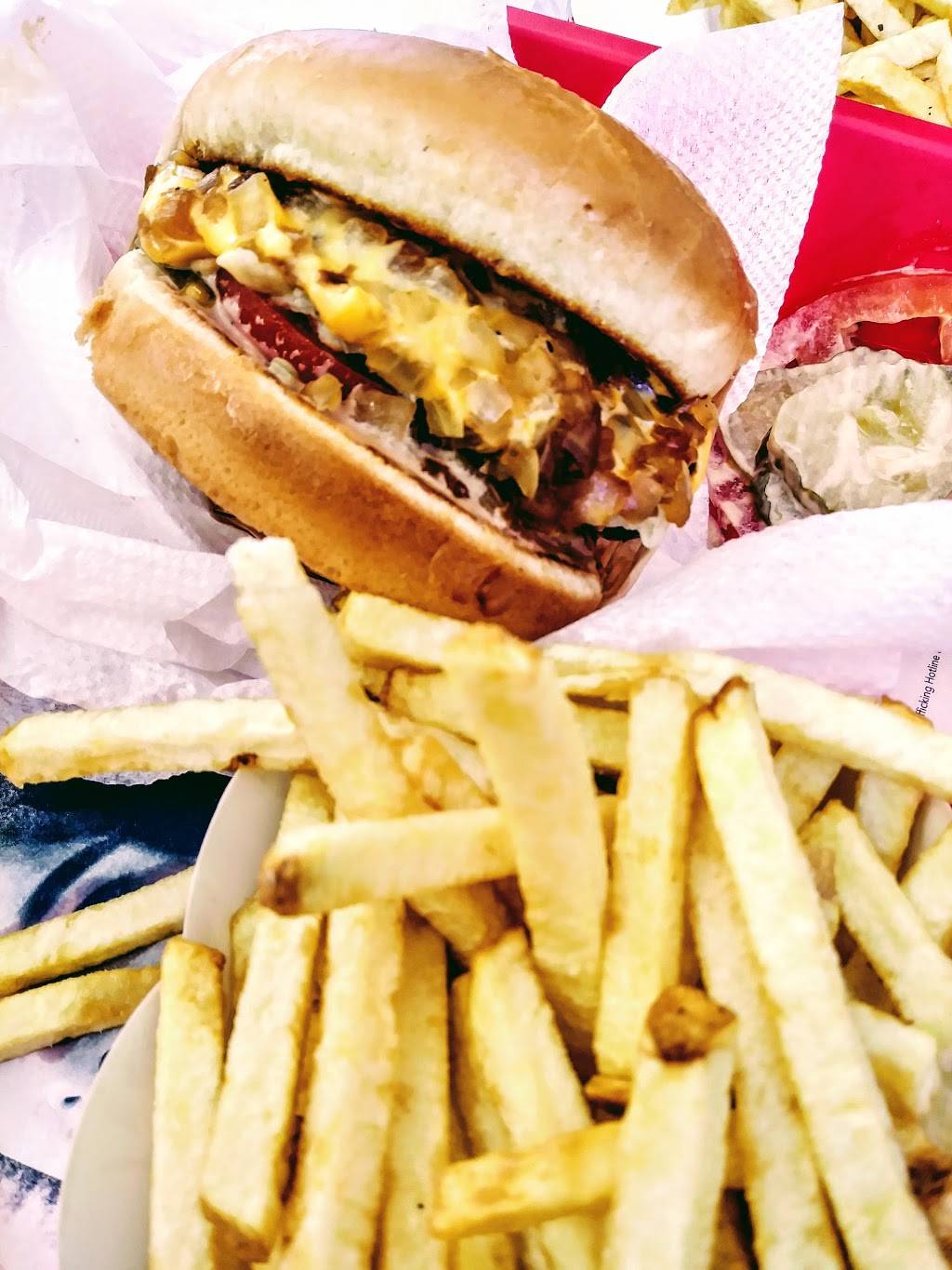 In-N-Out Burger | restaurant | 2900 W Sahara Ave, Las Vegas, NV 89102, USA | 8007861000 OR +1 800-786-1000