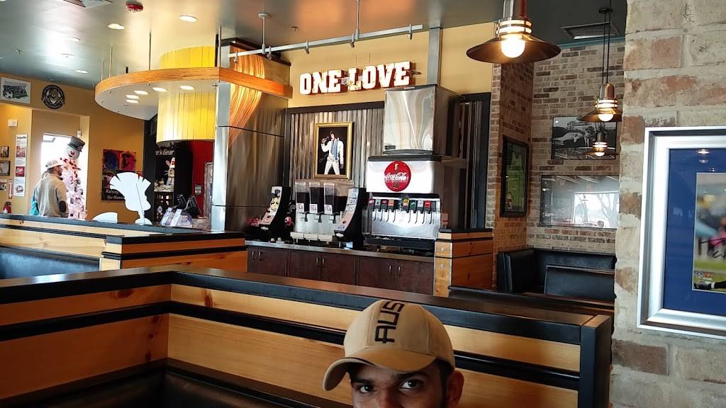 Raising Canes Chicken Fingers | meal takeaway | 3851 Plano Pkwy, The Colony, TX 75056, USA | 2144946291 OR +1 214-494-6291