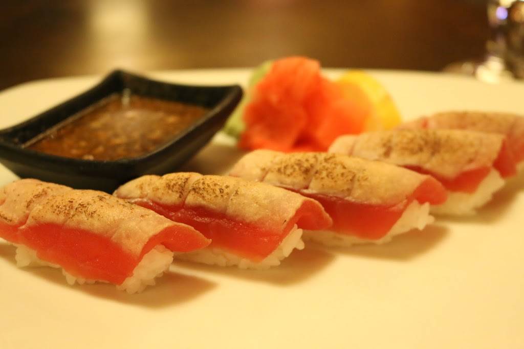 8 Asian Cuisine | restaurant | 2402 Auburn Way S, Auburn, WA 98002, USA | 8008044944 OR +1 800-804-4944