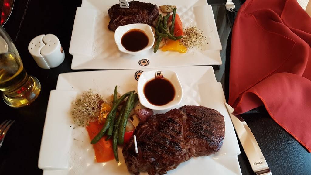 Day & Night Firewood Steakhouse | restaurant | 2 Fenton Rd, Markham, ON L3R 7B3, Canada | 9054778182 OR +1 905-477-8182