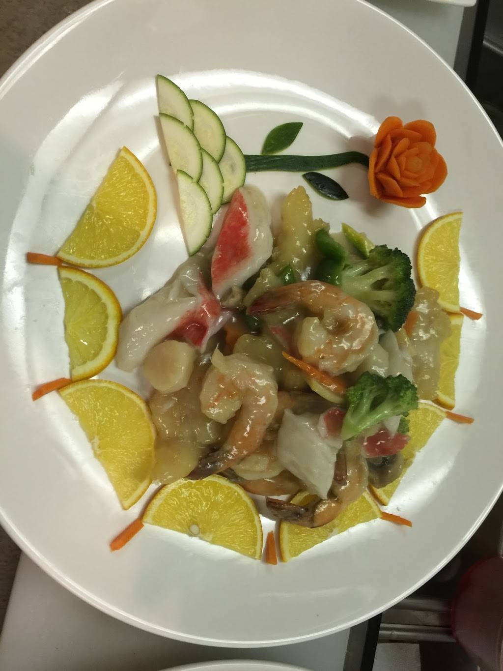 Asian place | restaurant | 2220 Grandview Dr #105, Fort Mitchell, KY 41017, USA | 8595788707 OR +1 859-578-8707