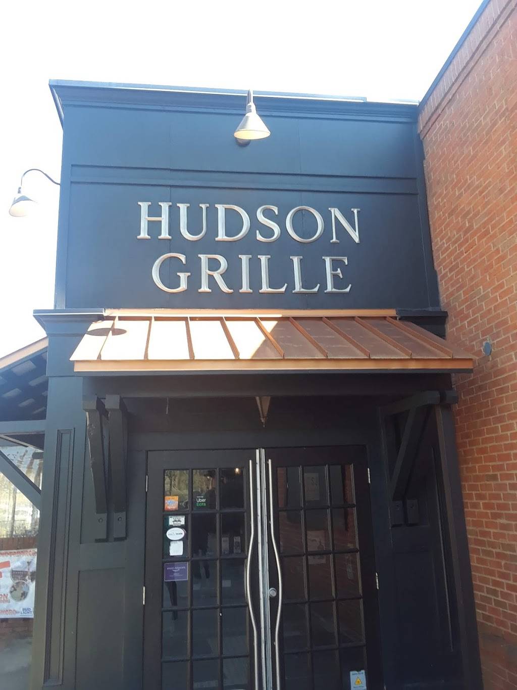 Hudson Grille | restaurant | 4046 Peachtree Rd NE, Atlanta, GA 30319, USA | 4042330313 OR +1 404-233-0313