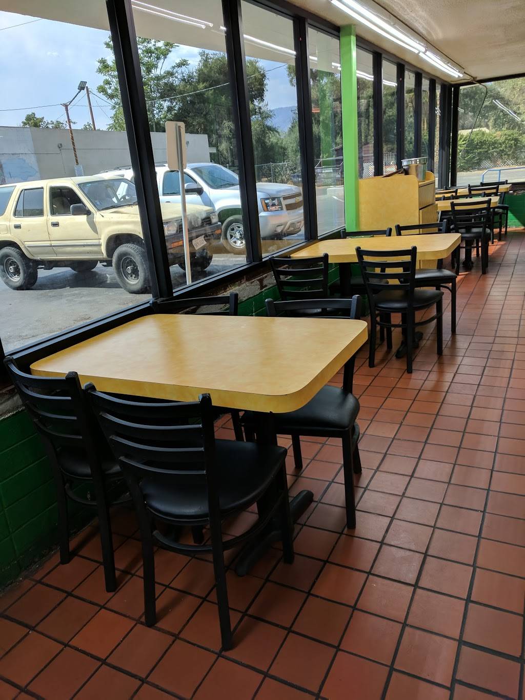 Juan Pollo | restaurant | 1014 E Highland Ave, San Bernardino, CA 92404, USA | 9098814191 OR +1 909-881-4191