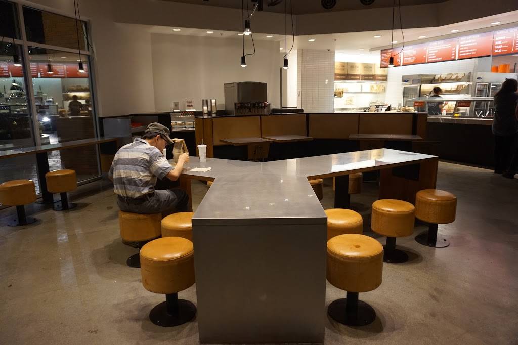 Chipotle Mexican Grill | restaurant | 2560 Tuscany St Ste 102, Corona, CA 92881, USA | 9513402489 OR +1 951-340-2489