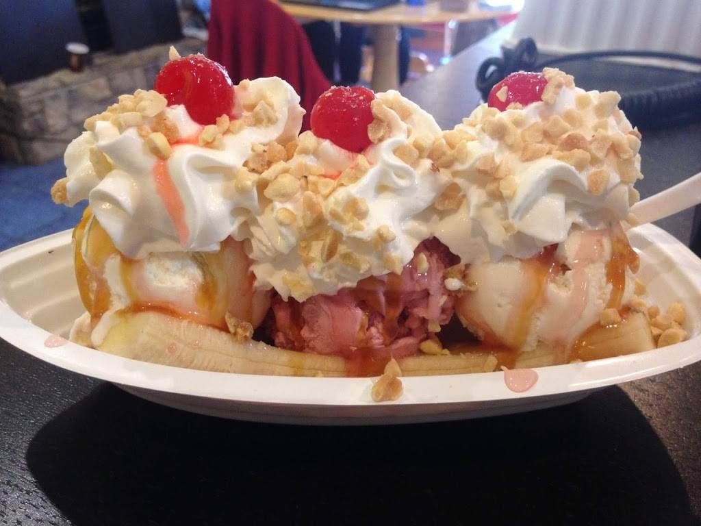 A Taste of Europe | restaurant | 1335 Killarney Beach Rd, Lefroy, ON L0L 1W0, Canada | 7054562222 OR +1 705-456-2222