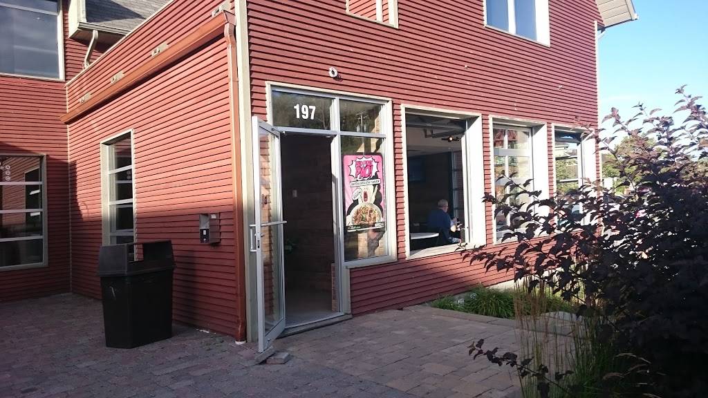 Subway | restaurant | 191 Chemin de la Gare, Saint-Sauveur, QC J0R 1R3, Canada | 4502274576 OR +1 450-227-4576