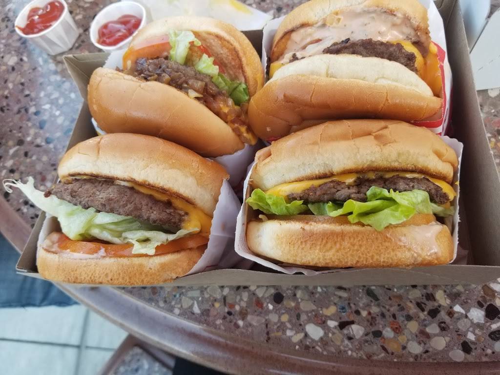 In-N-Out Burger | restaurant | 5500 Market Place Drive, Monterey Park, CA 90640, USA | 8007861000 OR +1 800-786-1000
