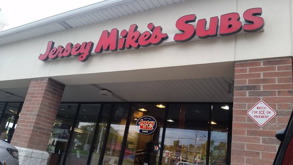 Jersey Mikes Subs | meal takeaway | 8210 Macedonia Commons Blvd #48, Macedonia, OH 44056, USA | 3304681956 OR +1 330-468-1956