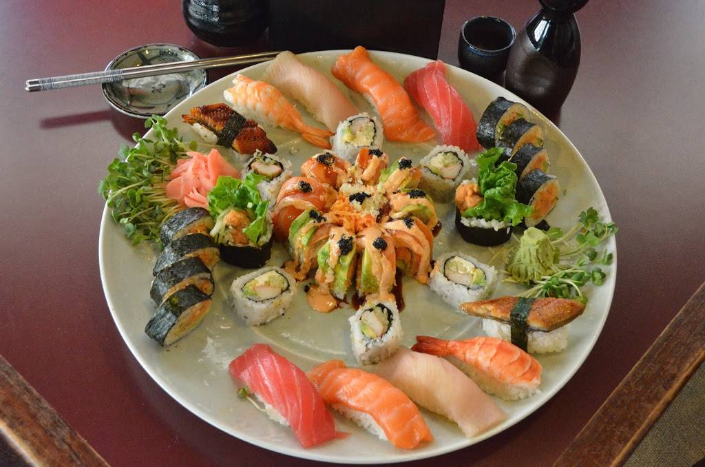 Taki Japanese Steakhouse | restaurant | 2677 86th St, Urbandale, IA 50322, USA | 5153313030 OR +1 515-331-3030