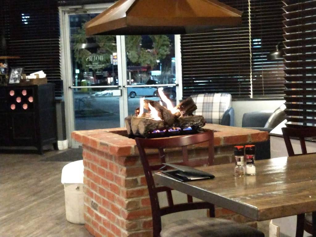 The Grill At Quarterfield Station | restaurant | 7704 Quarterfield Rd d, Glen Burnie, MD 21061, USA | 4107666446 OR +1 410-766-6446