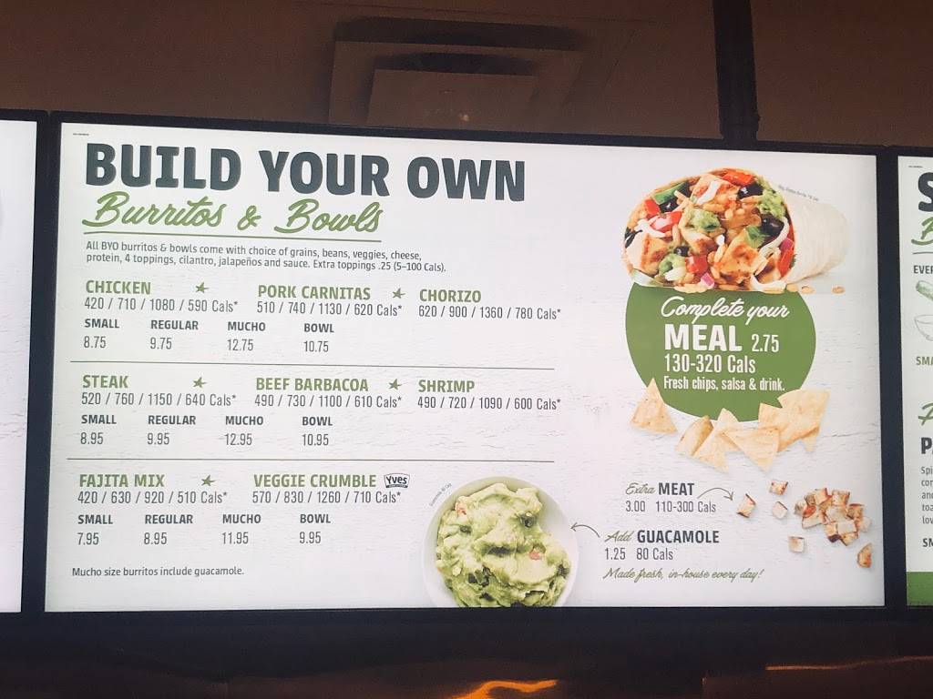 Mucho Burrito | restaurant | 10 Balsam St Unit#4, Collingwood, ON L9Y 3J4, Canada | 7052934303 OR +1 705-293-4303