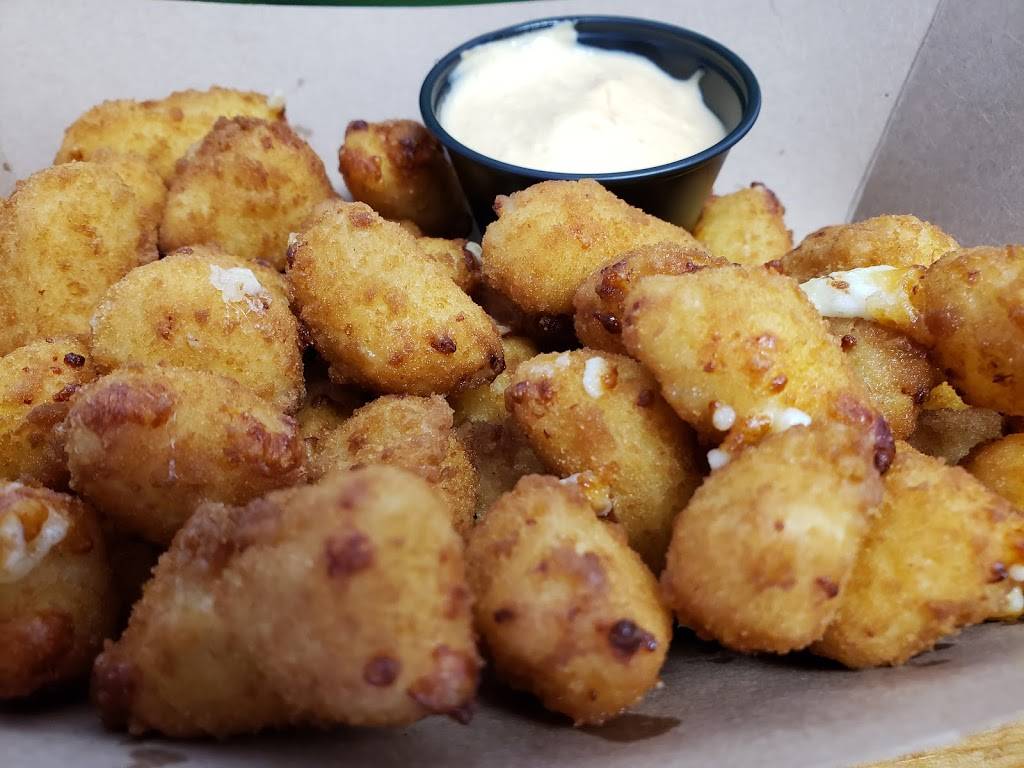 Cluck’n Crabs | restaurant | 857 Mill Creek Rd, Manahawkin, NJ 08050, USA | 6094882013 OR +1 609-488-2013