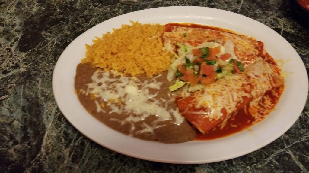 Macias El Michoacano | restaurant | 3800 Main St, Cottonwood, CA 96022, USA | 5303476036 OR +1 530-347-6036