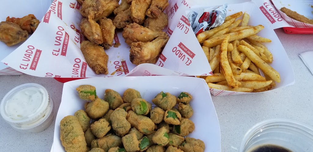 Happy Chickenzz | restaurant | 2500 Central Ave SW, Albuquerque, NM 87104, USA | 5052423377 OR +1 505-242-3377