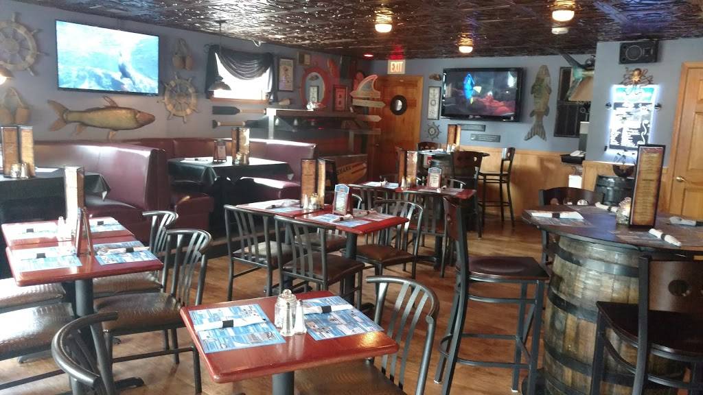 Scallywags Grub & Spirits | restaurant | 6558 Old Lake Shore Rd, Derby, NY 14047, USA | 7169474111 OR +1 716-947-4111