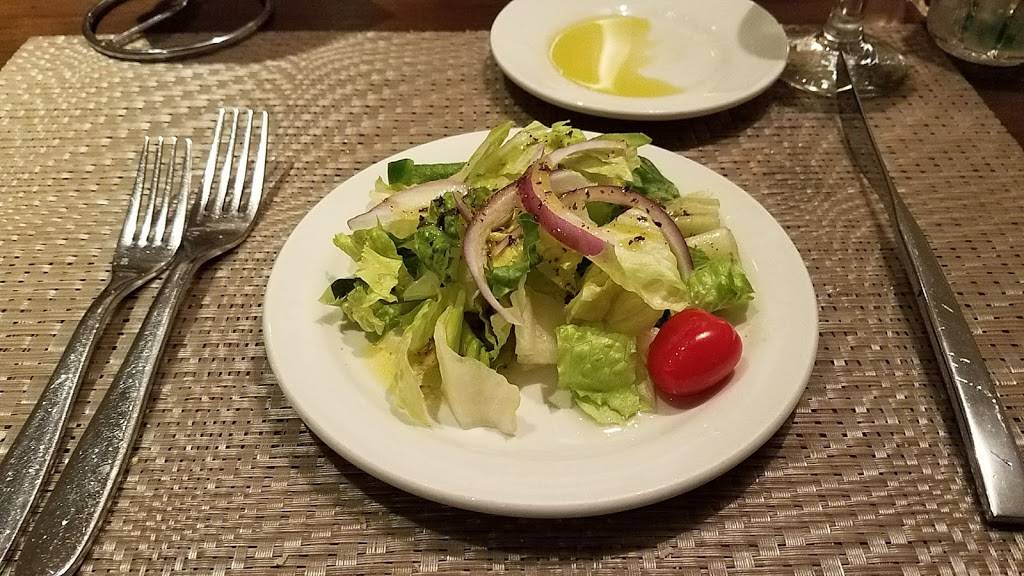 Vasos Mediterranean Bistro | restaurant | 1118 King St, Alexandria, VA 22314, USA | 7035662720 OR +1 703-566-2720