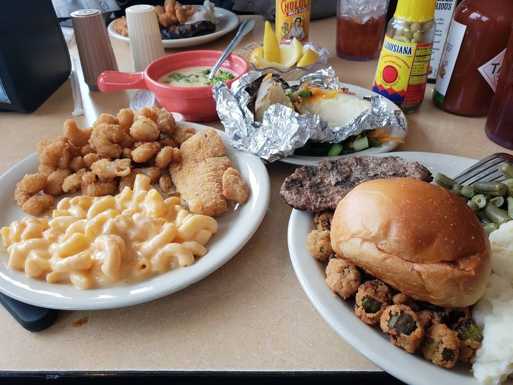 Furrs Fresh Buffet | restaurant | 300 E Interstate 20, Arlington, TX 76018, USA | 8174677001 OR +1 817-467-7001