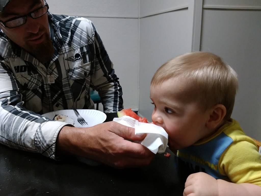 Grandmas Kitchen | restaurant | 115 E Clark St, Albert Lea, MN 56007, USA | 5075521599 OR +1 507-552-1599