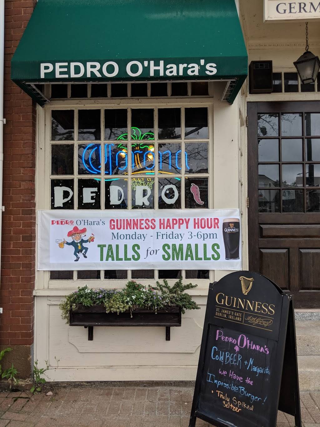 Pedro O Haras Irish Pub & Mex | restaurant | 1 Center St # 1, Brunswick, ME 04011, USA | 2073731300 OR +1 207-373-1300