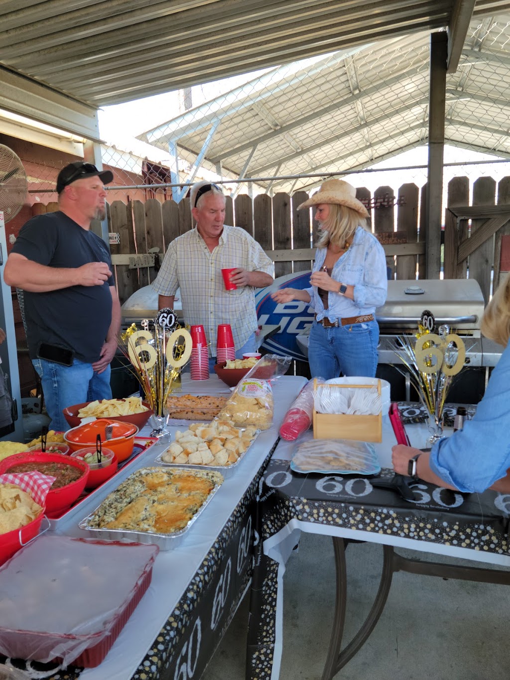 Four Corners Market | restaurant | 8071 Co Rd 61, Princeton, CA 95970, USA | 5309822066 OR +1 530-982-2066